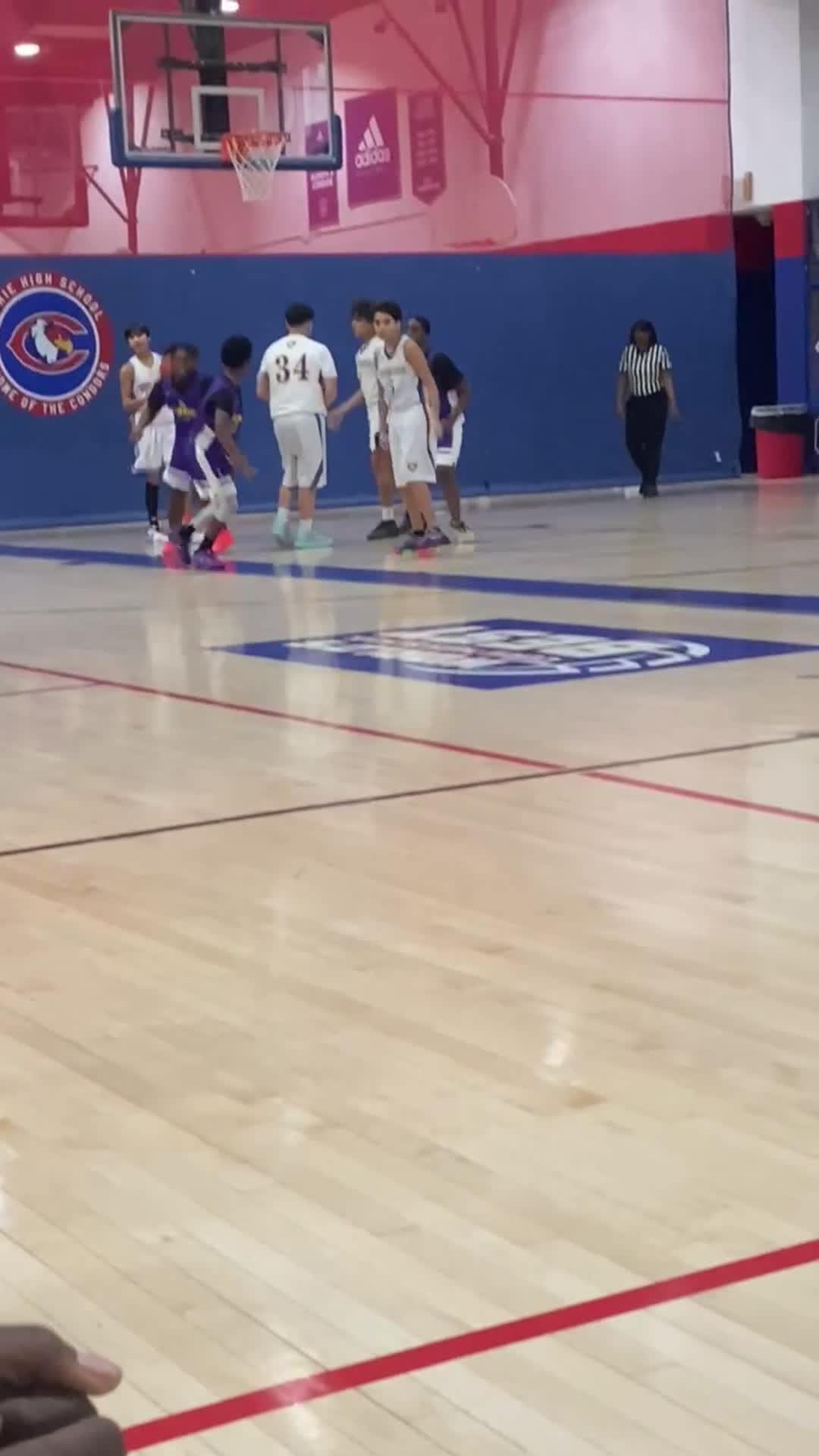 Tamajae Banks Floater