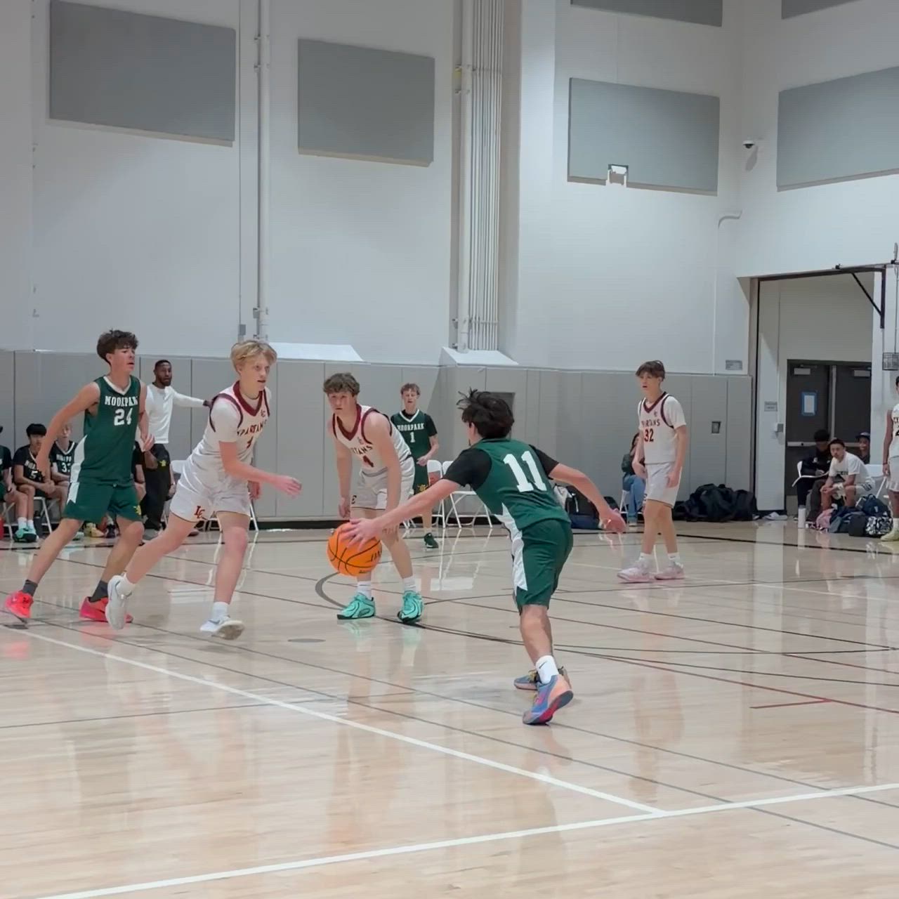 Abel Arana (3) with the 3 pointer.