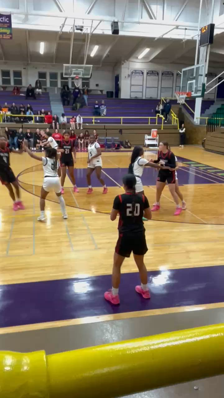 Mundelein vs Waukegan