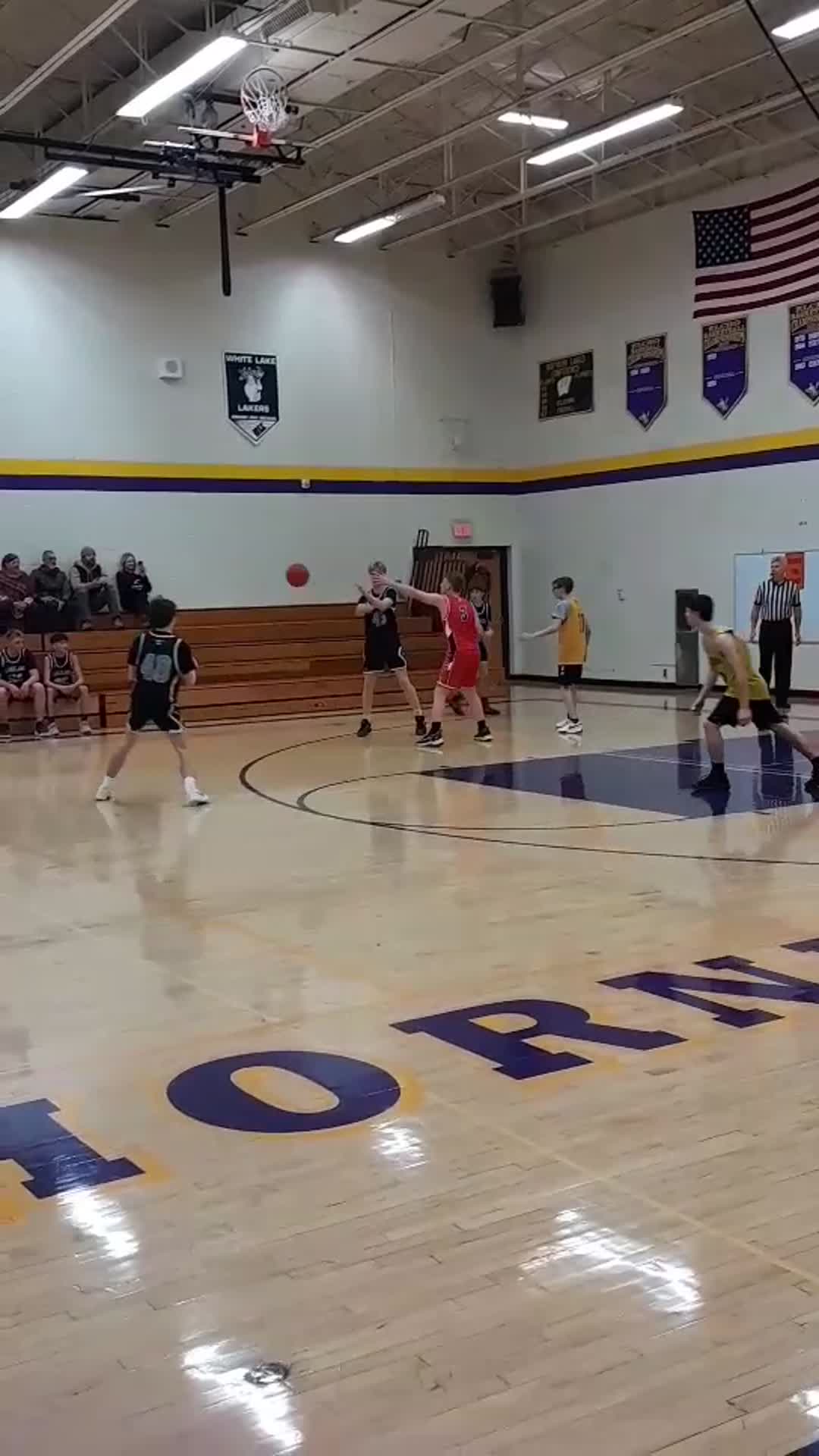 nathan back to back 3s