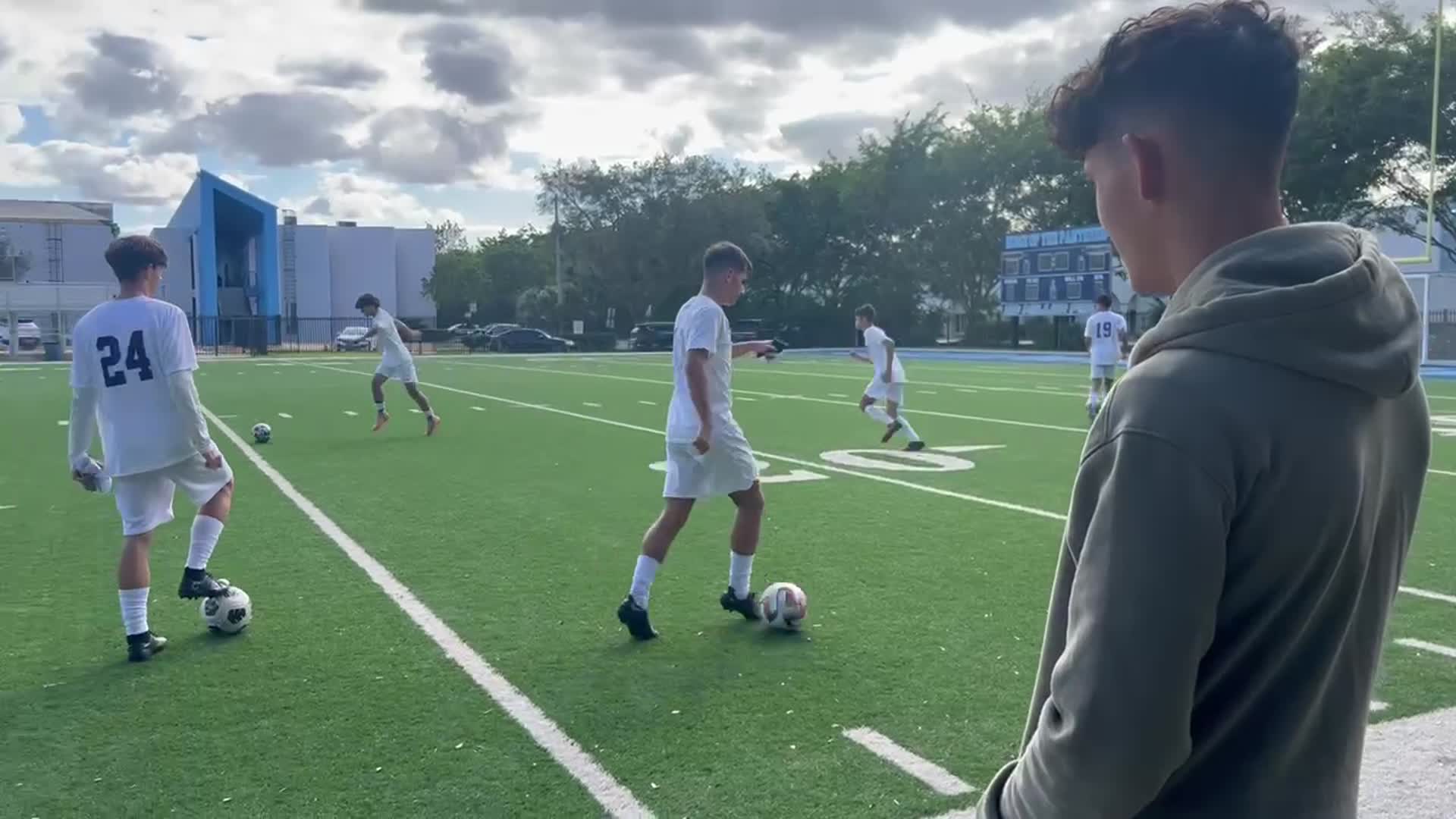 Warming Up vs Somerset*