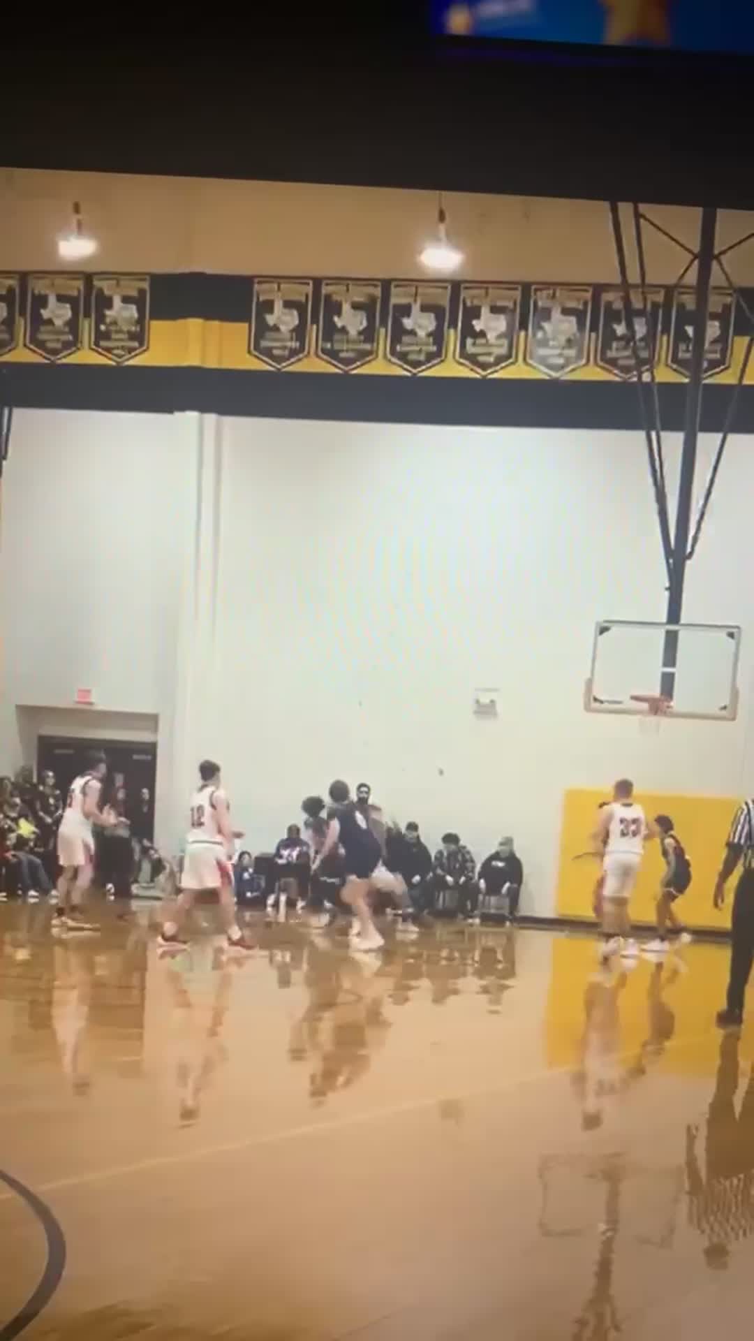 Steal leads to a transition basket.