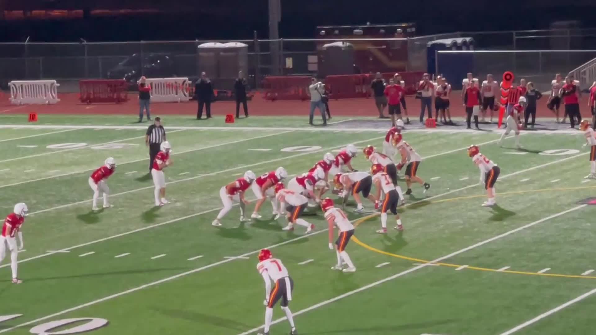 To End the 1st Quarter YELM #10 Parker Myers to #3 Jacob Ford for a 62 Yard TD Pass