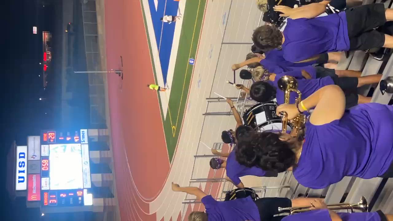 A touchdown with 0:58 in the 4th Quarter put the Boerne Greyhounds (5A) over the United Longhorns (6A).