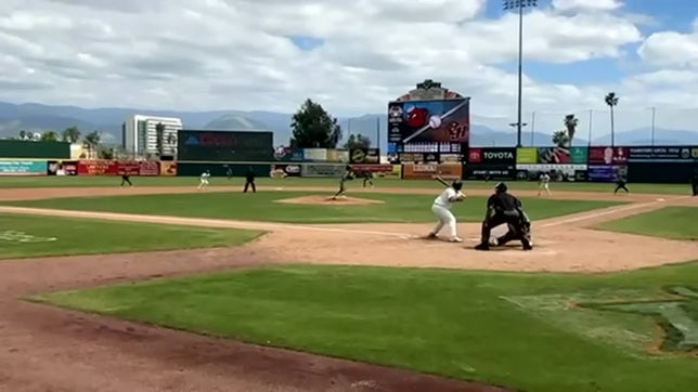 Gil Everheart with a pinch hit walk off in 9th, Bruins win 1-0