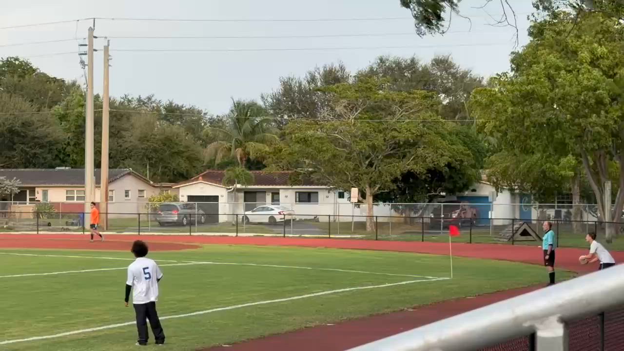 Header goal off the long thrown in.