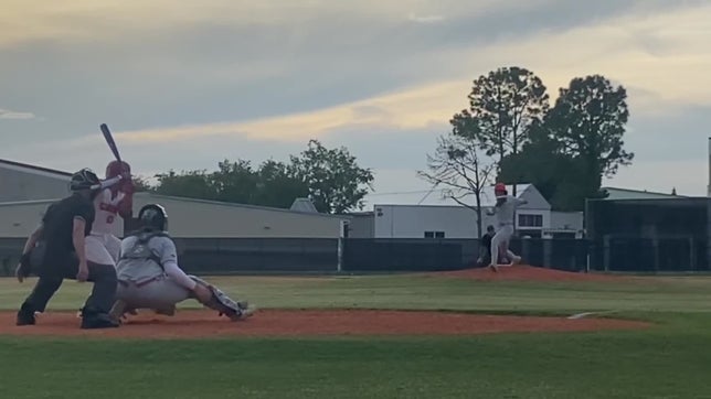 Singer closing out the last 4 Innings for Horizon HS Varsity collecting 7Ks, allowing only 1 Hit over 4IP facing 16 Batters. The Horizon Hawks take a 2-1 win over Colonial HS.