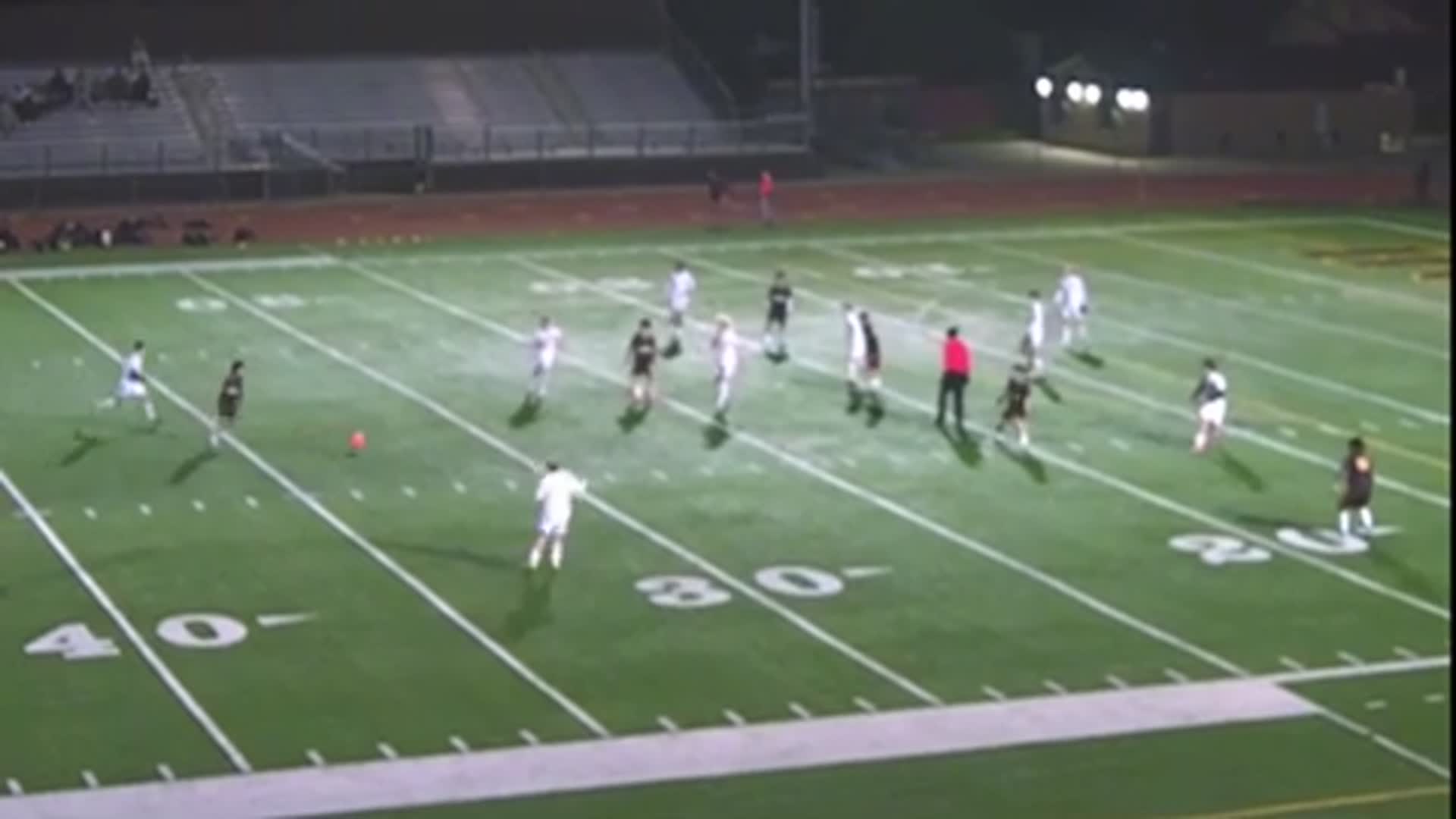 Big Dawg Ángel shot and Big Dawg Brayan tap in to beat Woodcreek