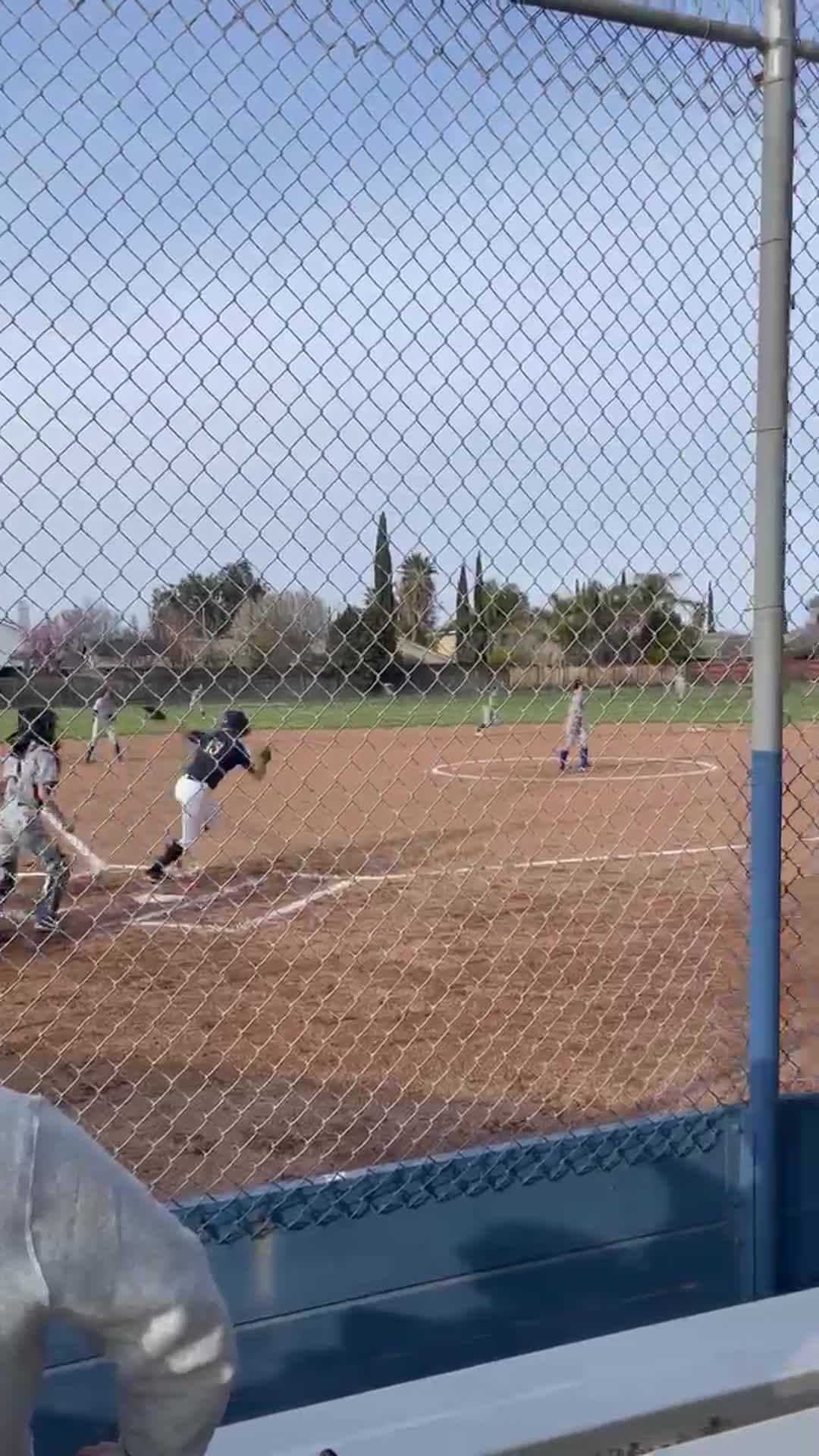 Jia's 1st homerun