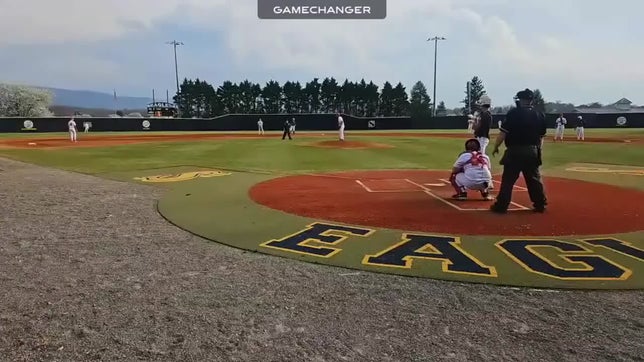 Back to back 2 run HRs