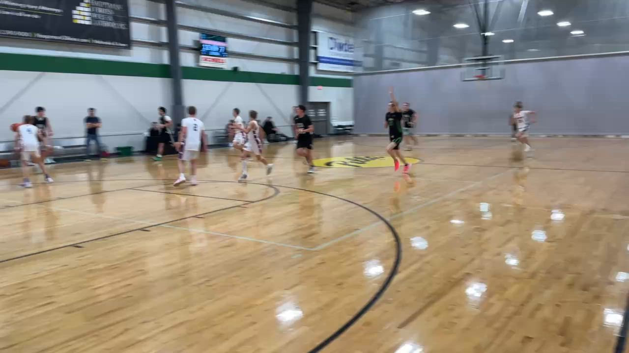 Colin Hansen shows hustle for points