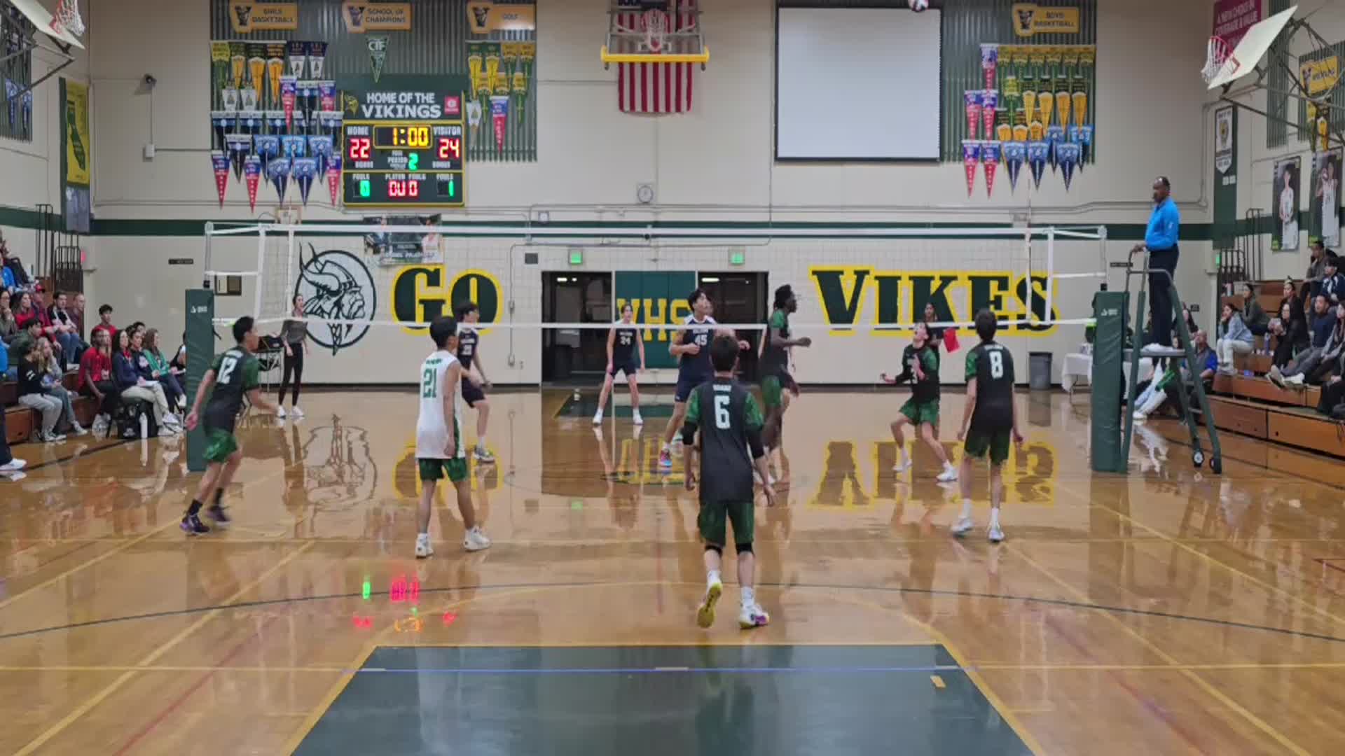 Vikings 1st home game