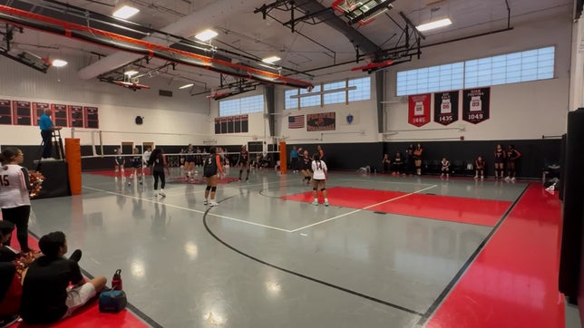 Shreesha on the receive. Lillian breaking down the defense sets Sabine for the kill!!!