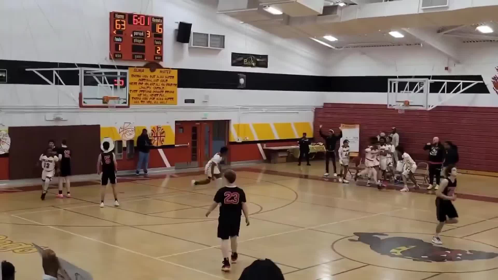 Brelin Johnson Windmill Dunk
