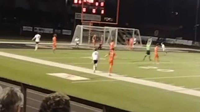 David Street goal off the throw in