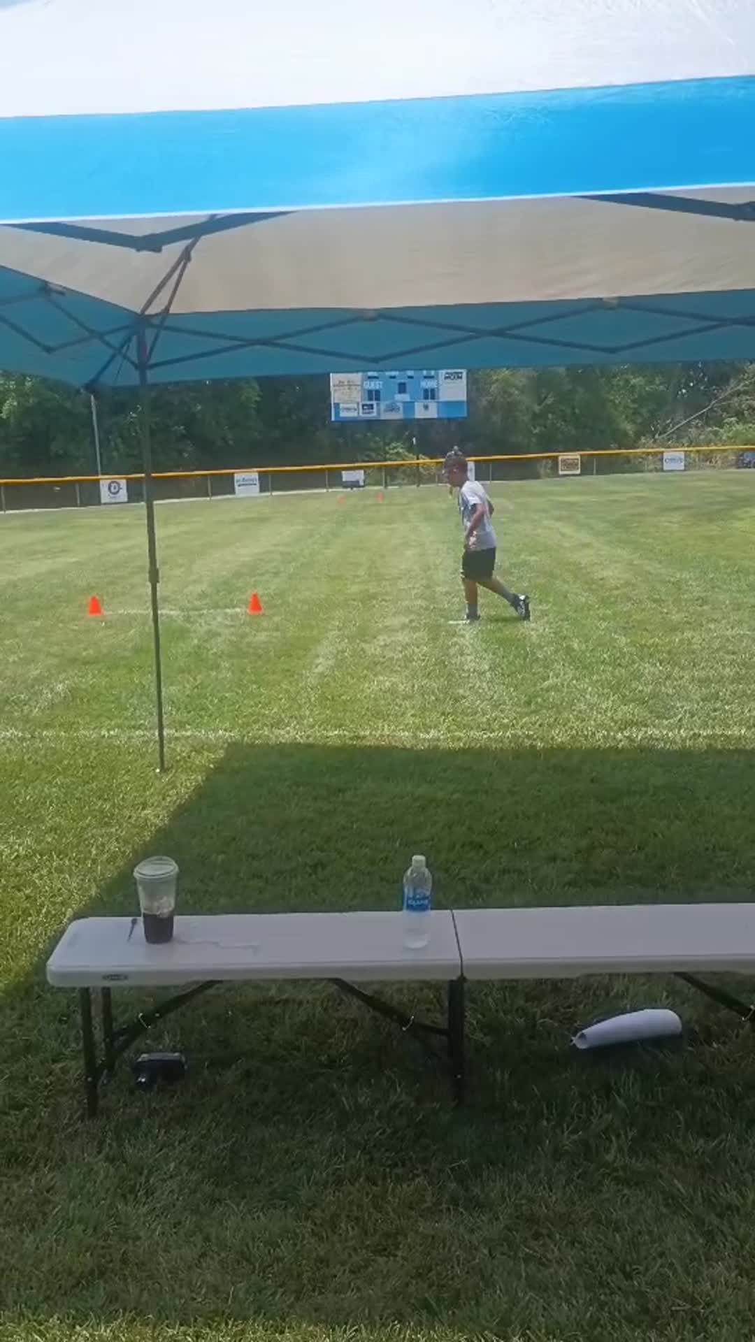 Cameron Cave 5? class of 2033 runs 4.3 40 yard dash