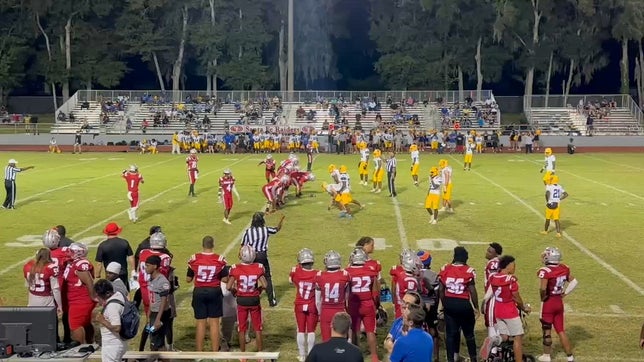 # 1Gentry and # 6 Little with a perfect touchdown play