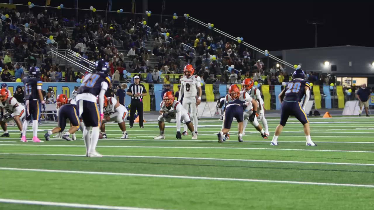 TD Pass Enriquez to Salinas