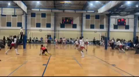 Mia Mathis' Video 