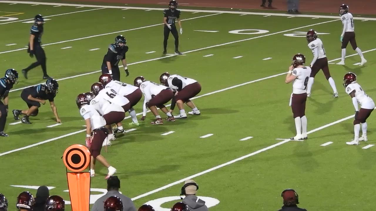 Jayden Gutierrez 25-yard TD pass to Gunter Golla