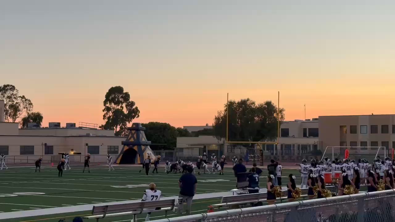 Michael Maldonado #1 Pass to Bobby Rojas #87