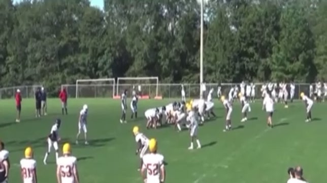 Gregory Moore throws 40yrd Bomd to Jakari Gordon
