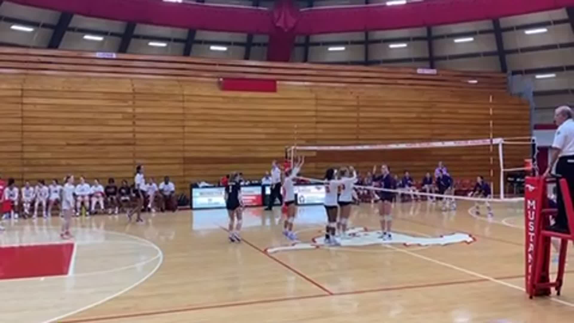 Munster 3 - Hobart 0