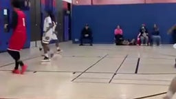 Darrell Sanders Up and under layup