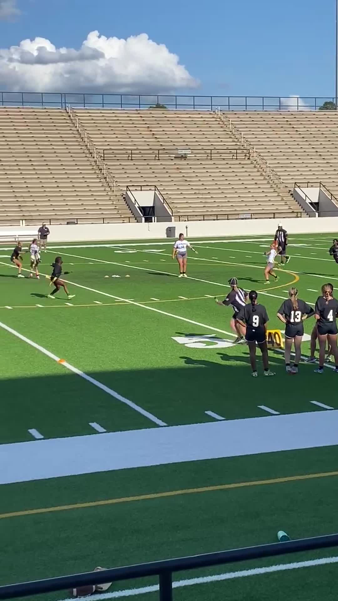 Sydney Freeman passes to Alyssa Turner