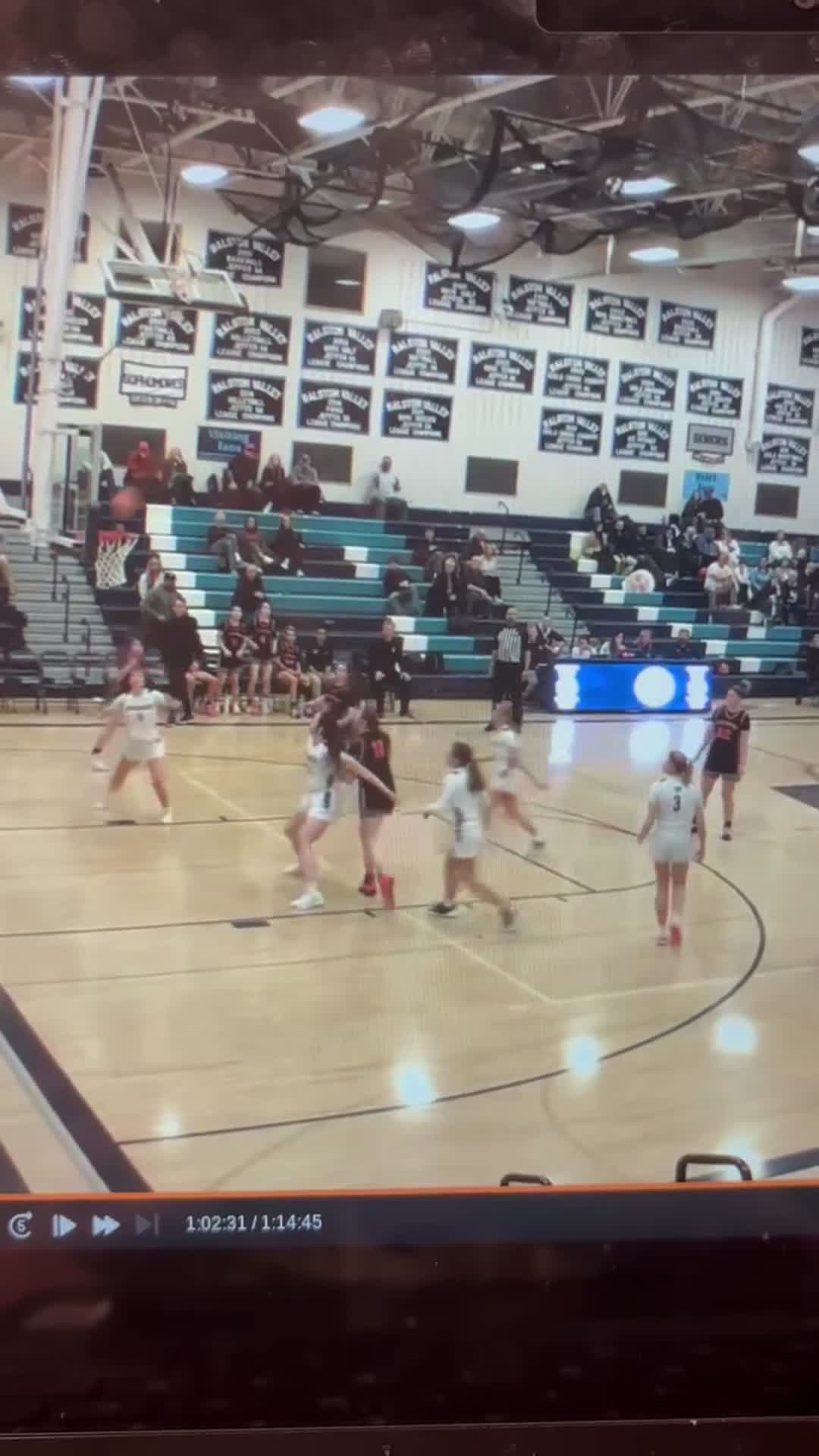 3 pointer