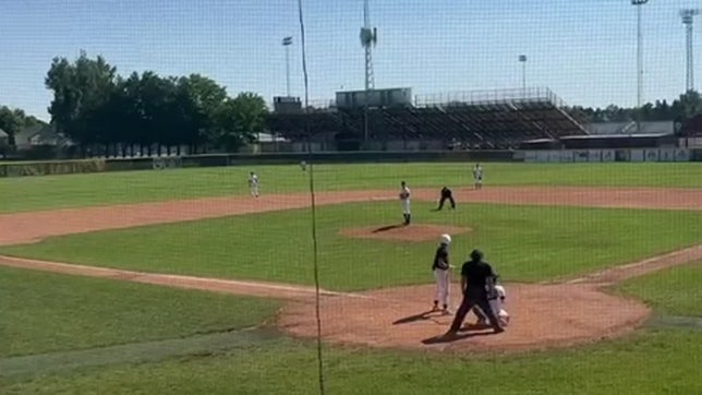 RBI triple in a 8-0 win.