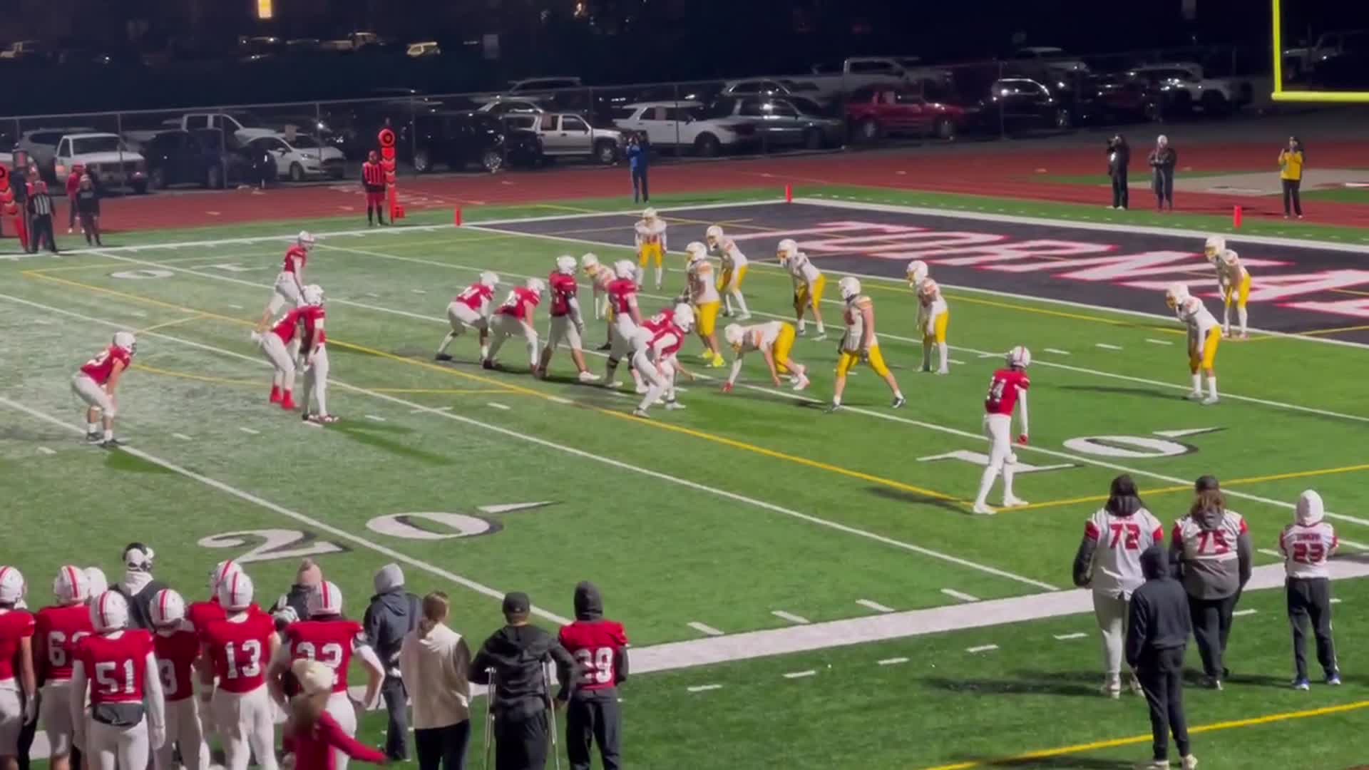 Yelm #23 Brayden Platt 11 yard TD in 4th vs Mt Tahoma