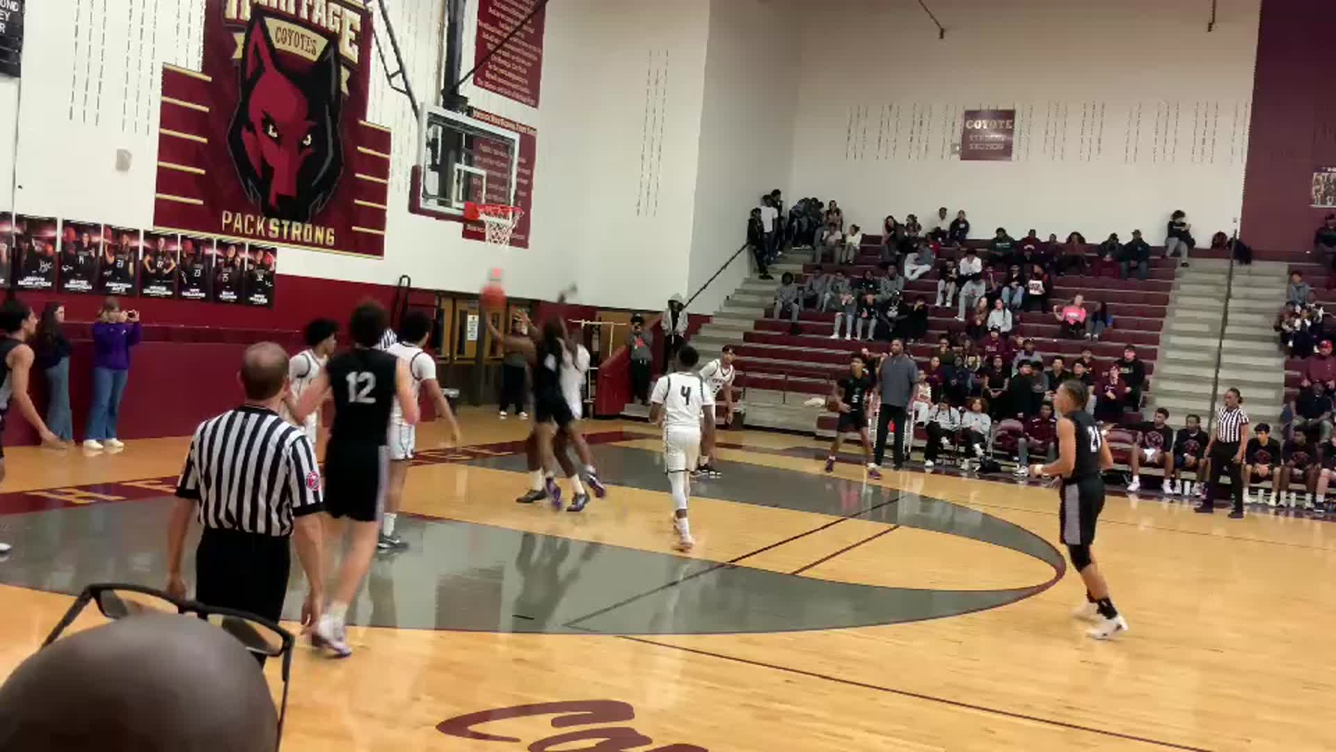 Epic 34pt game by Christian Cox against #7 TX Division 5A Heritage Coyotes