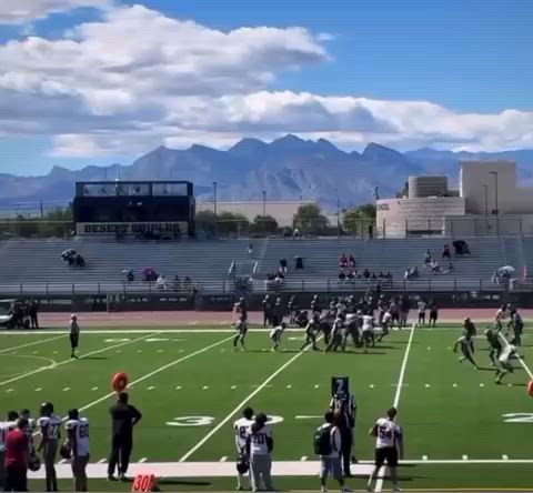 Xaidyn Jackson receiving touchdown.