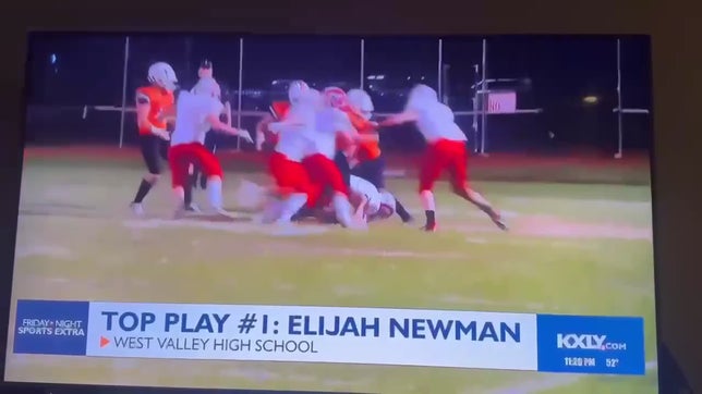 Elijah Newman earns play of the week in the victory over Riverside 38-7
