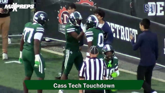 Highlight's of Cass Tech's (Detroit, MI) 28-27 comeback win over Central Catholic (Toledo, OH).