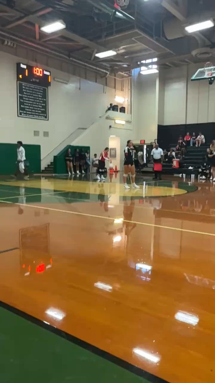 #15 Riley Knipple kill against Lincoln High School (Varsity)