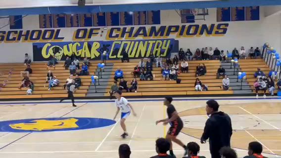 Anthony with a drive in 2pts lay up!