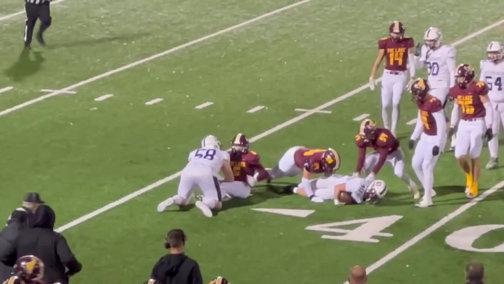 Freshmen #24 Petrah Mackenzie vs Chiawana Varsity Football