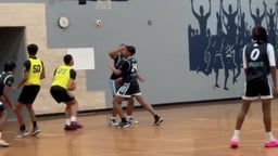Bounce pass with 1 hand dunk AAU game