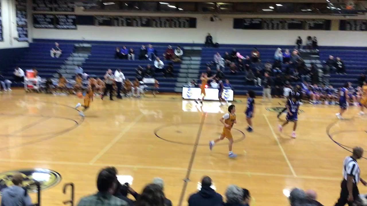 Lafayette 3 point buzzer beater