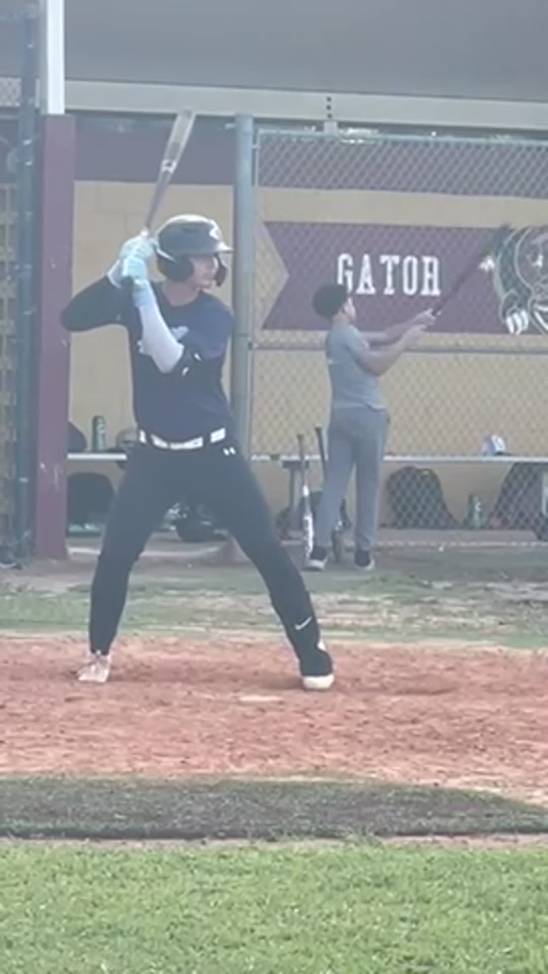 Alex Fuentes powerful swing
