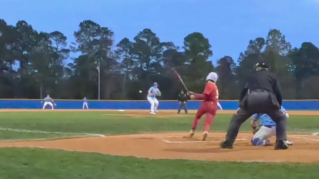Ethan Hardee highlights.
1-3, single.
Defensive plays at SS.