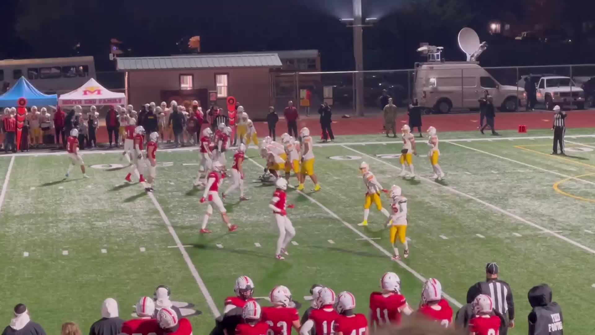 Yelm #23 Brayden Platt sack vs Mt Tahoma in 2nd quarter