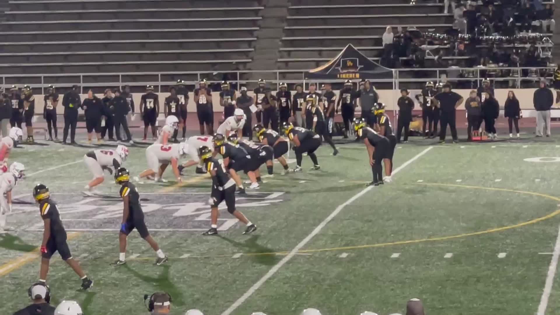 3rd Quarter Lincoln #10 Sione Kaho to #9 Ramon Jones Jr for 1st and goal after completed pass and roughing the QB