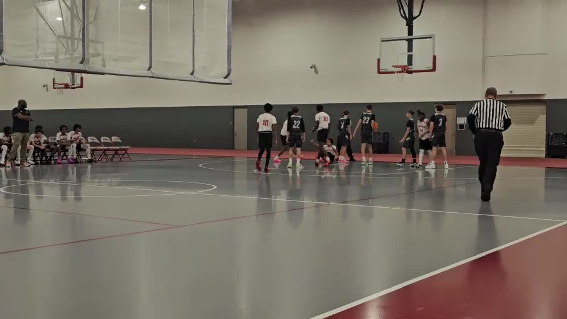 Bremen PG in The paint displaying nice footwork