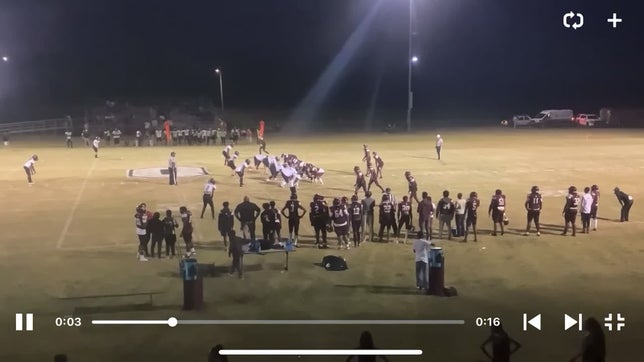 Executing the play with the catch and run .