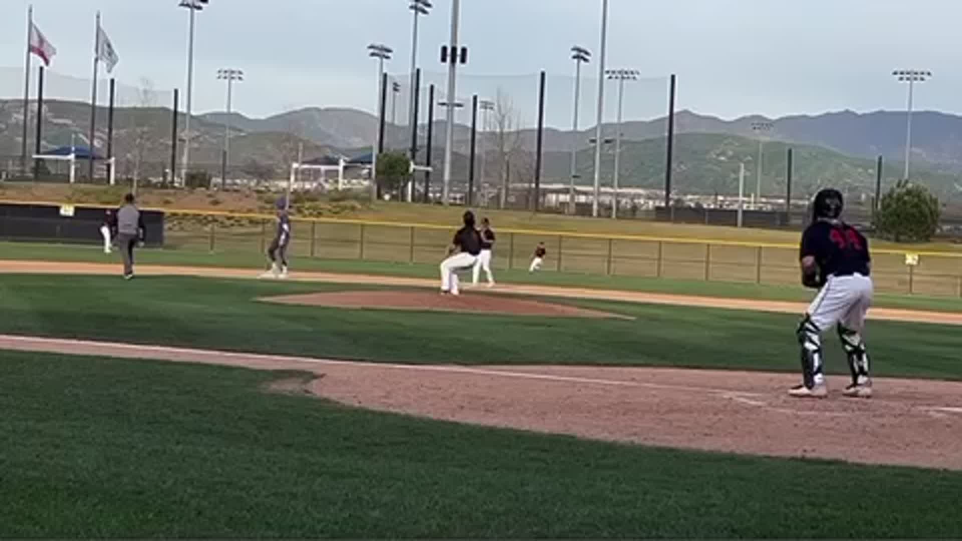 Etiwanda vs Gahr play at the plate