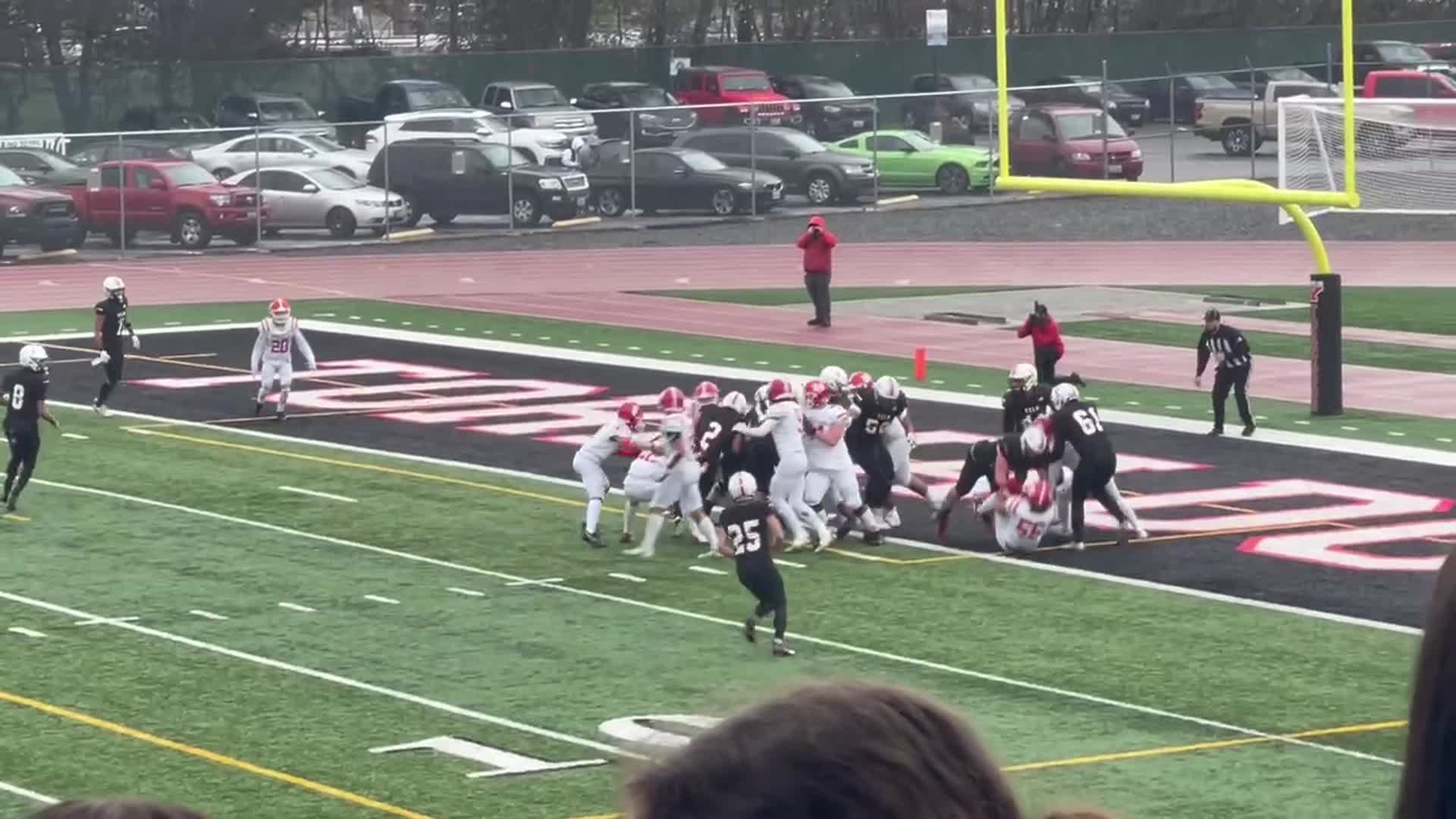 Yelm #2 Isaiah Patterson 4 Yard TD run