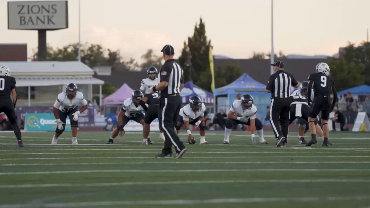 Gavin Hansen hauls in a clutch 3rd and 10 toe tap catch to move the chains against Lehi.